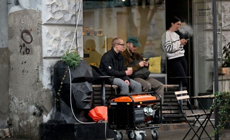 Les Cafés de Kiev S&rsquo;équipent pour Faire Face aux Coupures d&rsquo;Électricité