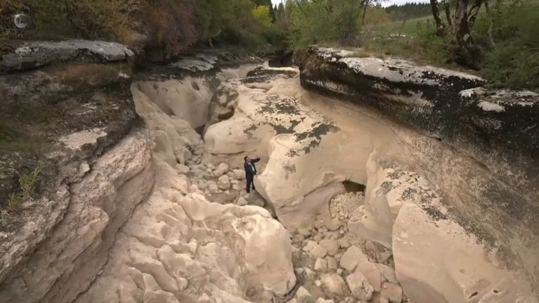 La sécheresse dans le massif du Jura : un été marqué par l&rsquo;assèchement du Doubs