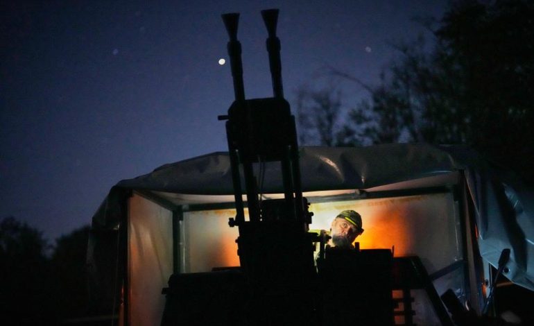 La Russie augmente ses dépenses militaires tandis que Kiev résiste