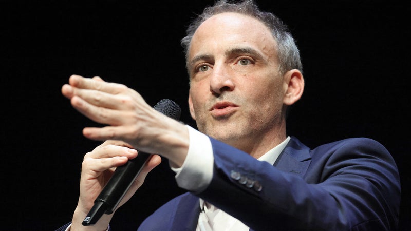 Accusations de Harcèlement entre Raphaël Glucksmann et La France Insoumise