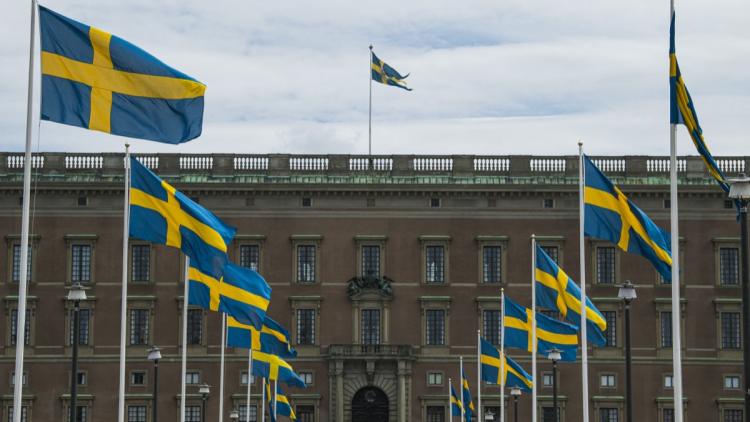 Un homme armé neutralisé devant le palais royal de Stockholm