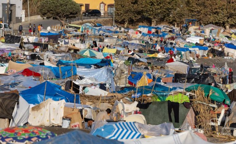 La visite du couple royal espagnol à Ceuta après l&rsquo;arrivée massive de migrants