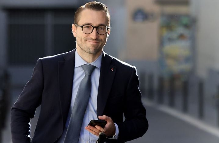 Le blocage des personnalités d&rsquo;extrême droite sur les réseaux sociaux