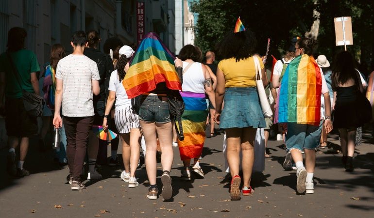 La gestation pour autrui en France : débat public et perspectives