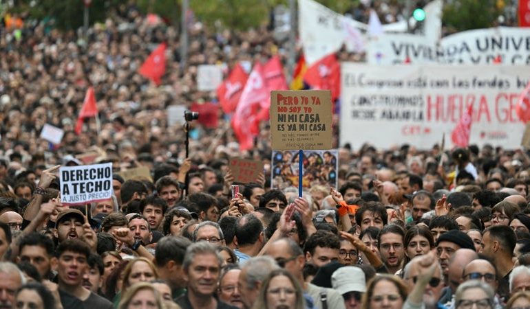 Manifestations à Madrid pour le droit au logement