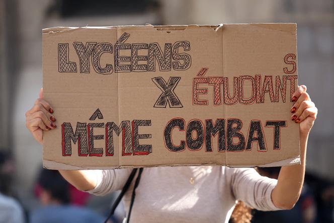 Blocage des lycées et universités : une mobilisation étudiante sans précédent