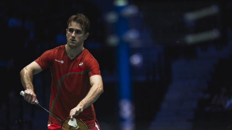 Christo Popov vise la première place mondiale en badminton