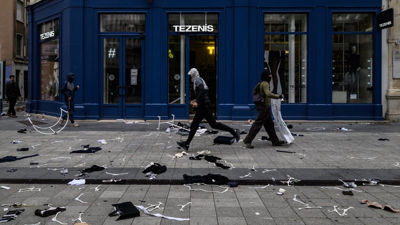 Manifestations en France : Incidents et Conséquences