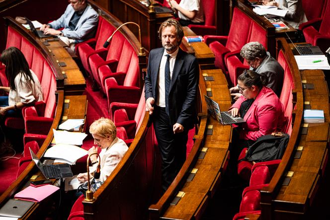 Les députés socialistes et le budget 2027