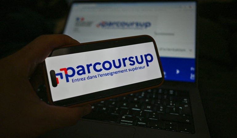 Les défis et propositions pour améliorer Parcoursup