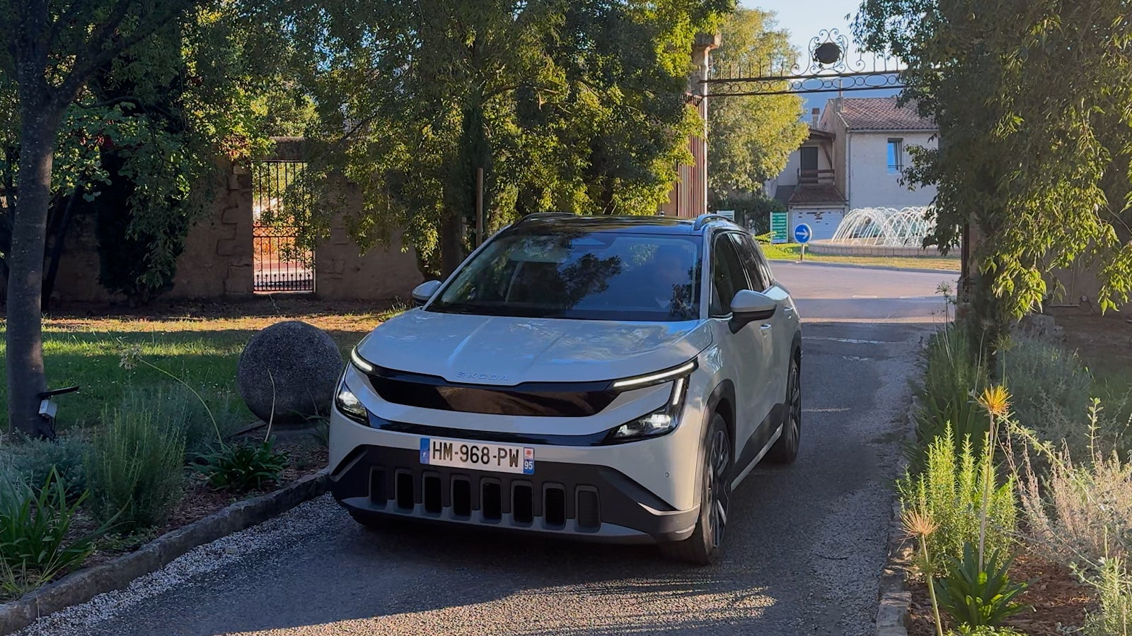 Skoda Epiq : Un Véhicule Électrique Compact au Coffre Imposant