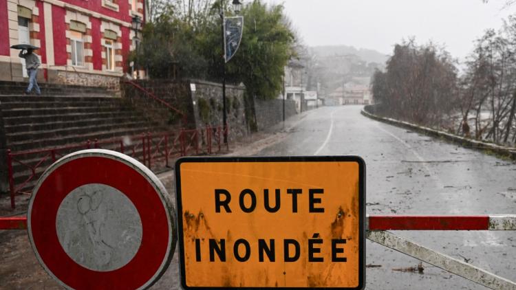 La tempête Adam provoque des inondations dans le sud de la France