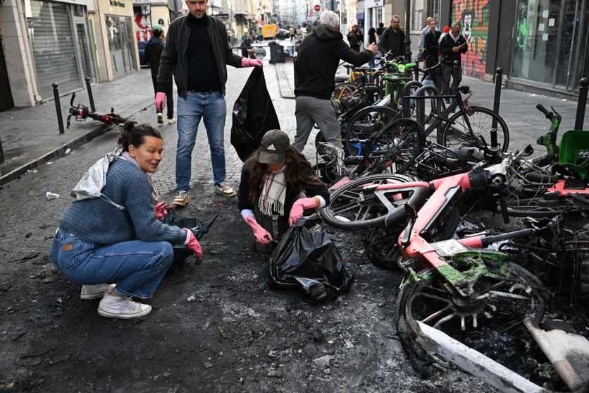 Solidarité Spontanée Après les Émeutes Urbaines