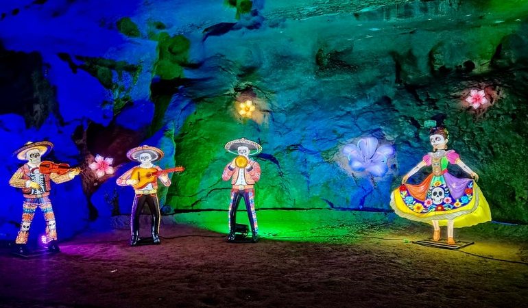 Jour des Morts dans les Grottes de Bétharram