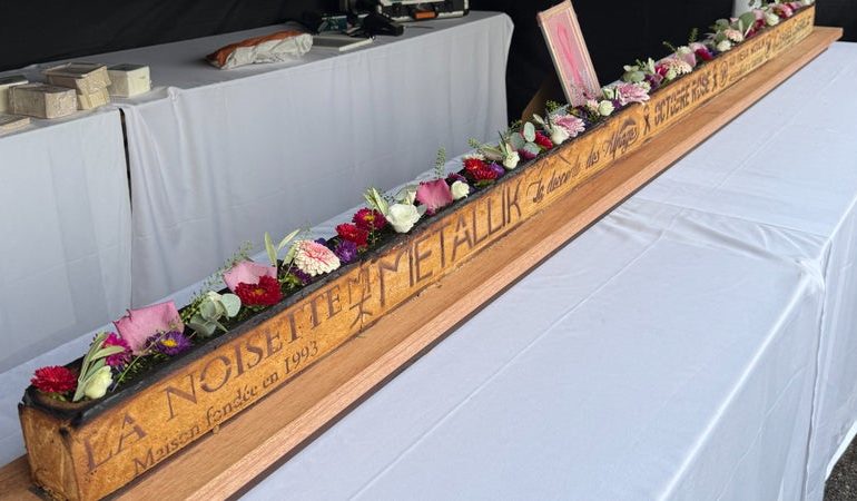 Laurent Bouilloud bat le record du monde du plus long pâté en croûte