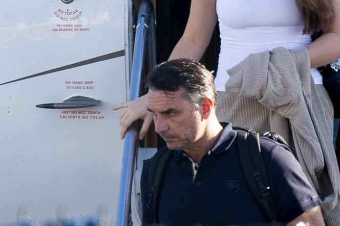 Flavio Bolsonaro en Floride : crise électorale et accusations de fraude