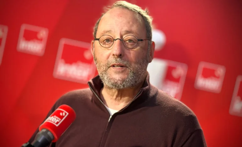 Jean Reno se confie sur scène avec « Le Chameau »