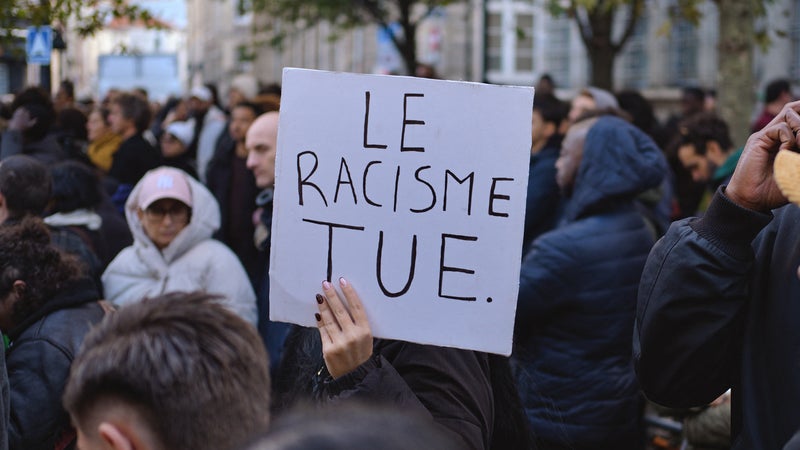 Présence politique lors de l&rsquo;hommage aux victimes de l&rsquo;attentat de Trappes