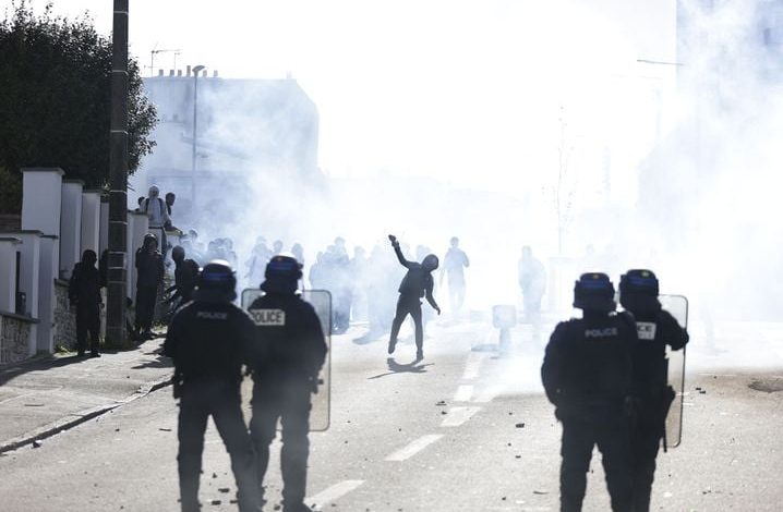 Les manifestations lycéennes en France dégénèrent en violences et dégradations