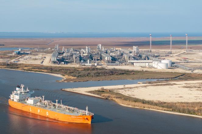 Débat sur l’empreinte carbone du gaz naturel liquéfié américain