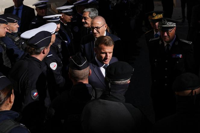 La réponse d&rsquo;Emmanuel Macron face aux mobilisations sociales