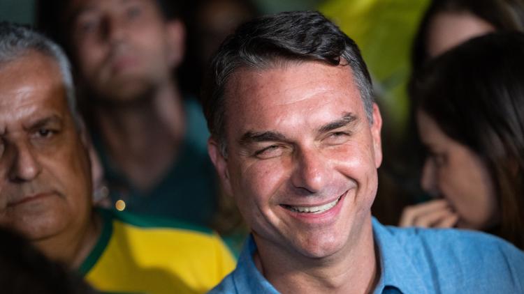 Flavio Bolsonaro en tête du premier tour de l&rsquo;élection présidentielle