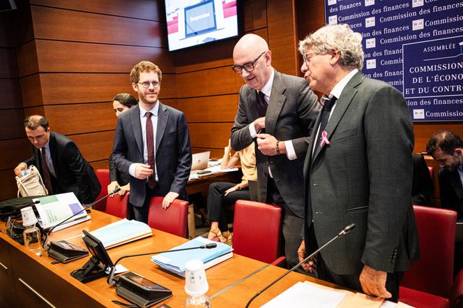 Les dépenses en conseil des ministères en baisse