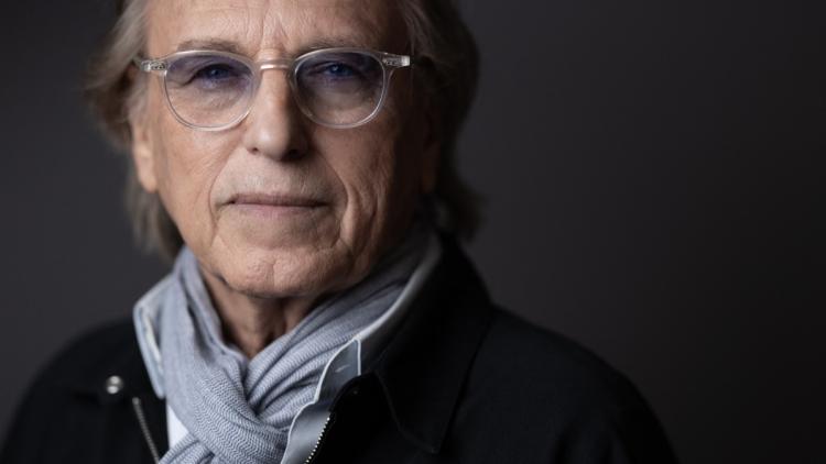 Alexandre Arcady lève le rideau sur « Fausse note »