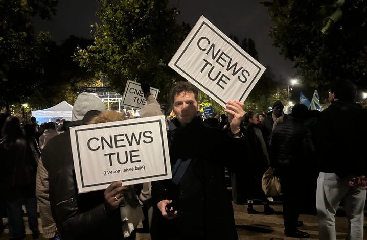 Manifestation contre le racisme à Paris
