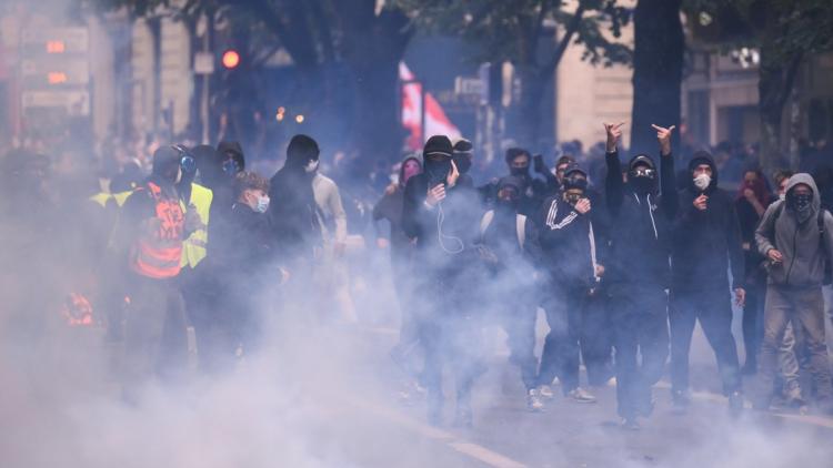 Résidence de la préfète de Gironde saccagée lors d&rsquo;émeutes à Bordeaux