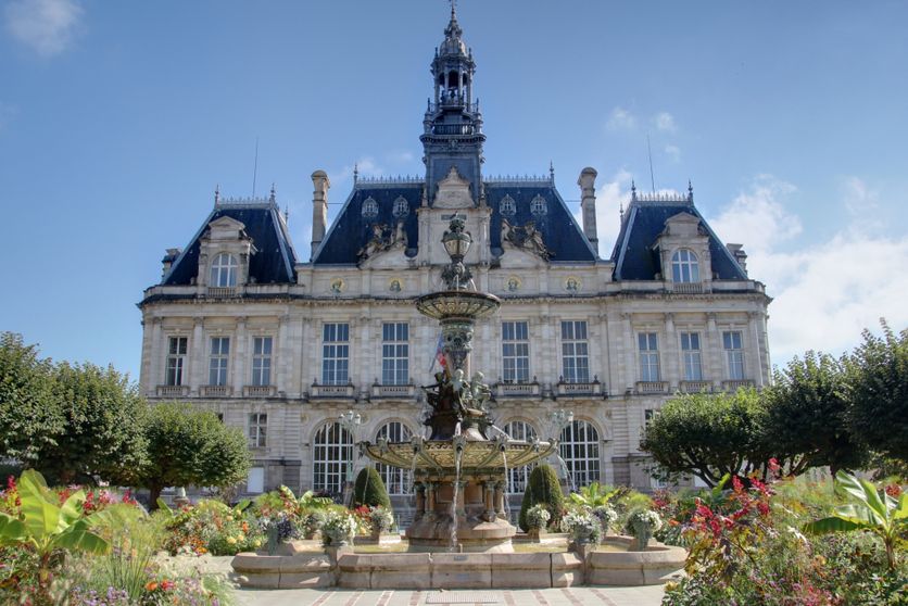 L&rsquo;incendie de la mairie de Limoges en marge des manifestations