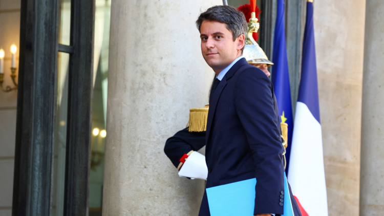 Gabriel Attal propose une coalition pour contrer le RN en 2027