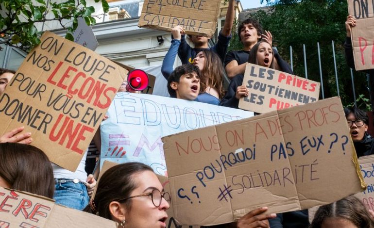 La Mobilisation des Lycéens et Étudiants en France Après la Visite du Pape