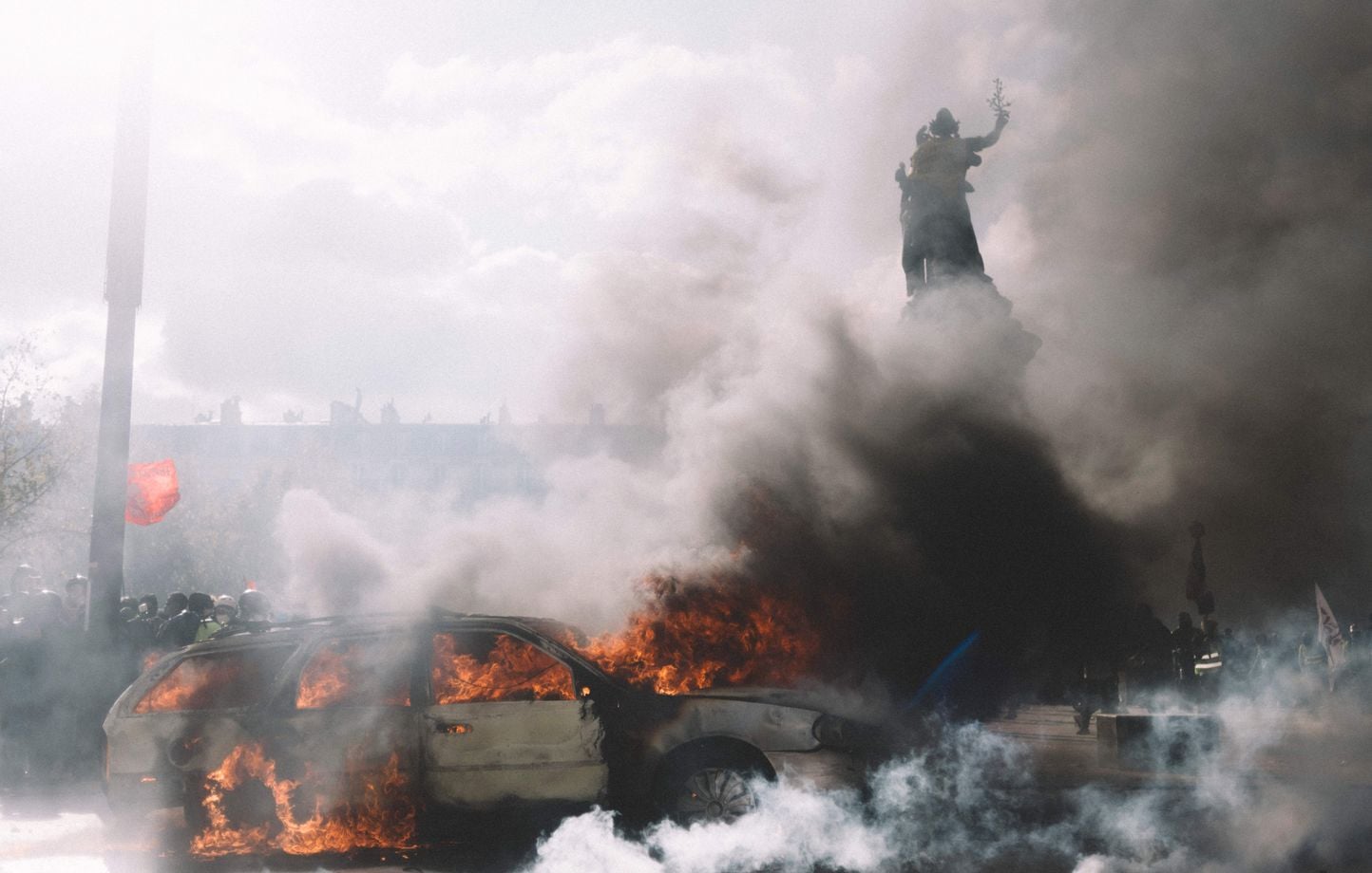 Une journée de violences en France